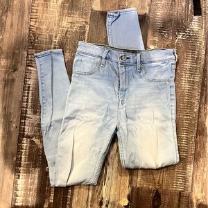 Abercrombie Skinny Jeans